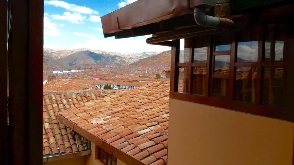 Kuska Hostal Cusco Exterior photo
